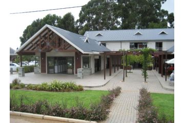 Stay@67 Apartments - Dullstroom Apartment, Dullstroom - 1