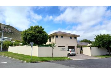 Steenbok House Apartment, Hermanus - 3