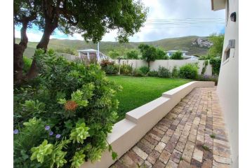 Steenbok House Apartment, Hermanus - 2