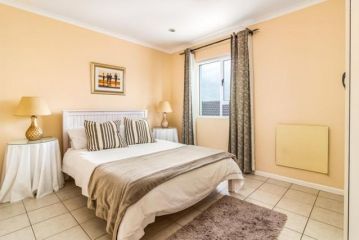 Stellenberg Lodge - Self Catering Guest house, Durbanville - 3