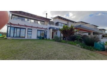 Stilbaai apartment with parking and beautiful view. Apartment, Stilbaai - 3