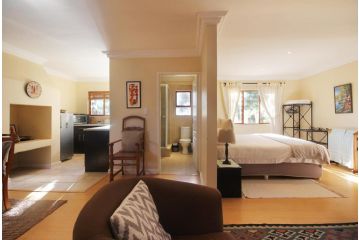 Stony Brook Cottages Farm stay, Franschhoek - 1