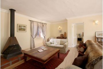 Stony Brook Cottages Farm stay, Franschhoek - 5