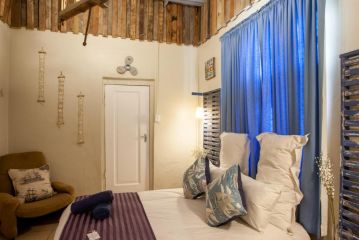 Strand Group Accommodation - 22 Sleeper Helderberg Guest house, Cape Town - 2