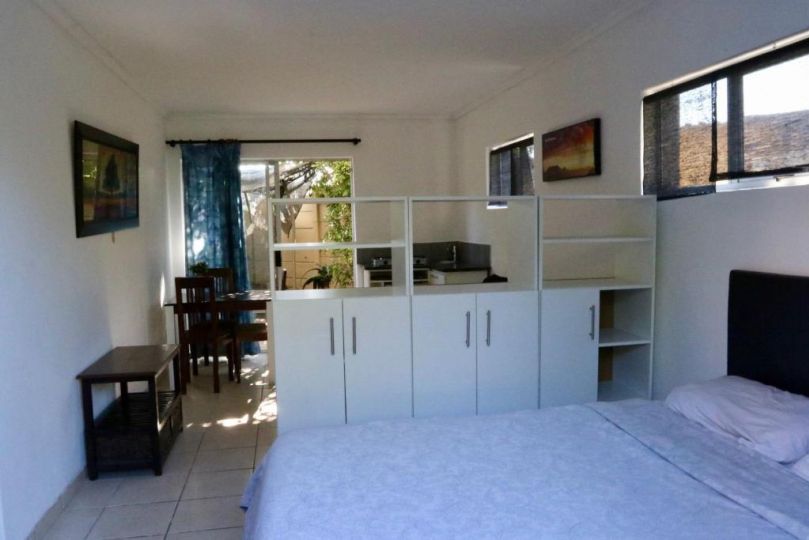 Sunrise Accommodations Apartment, Cape Town - imaginea 17