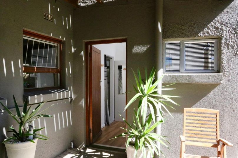 Sunrise Accommodations Apartment, Cape Town - imaginea 13