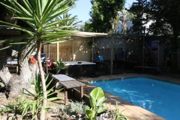 Sunrise Accommodations Apartment, Cape Town - 4