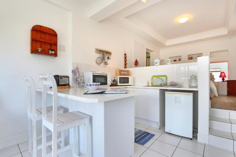 Studio Apartment Fish Hoek Apartment, Fish hoek - imaginea 7