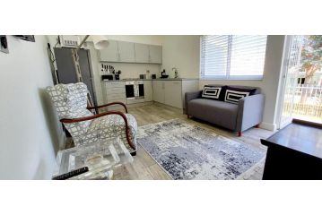 Studio on 5th Apartment, Hermanus - 5