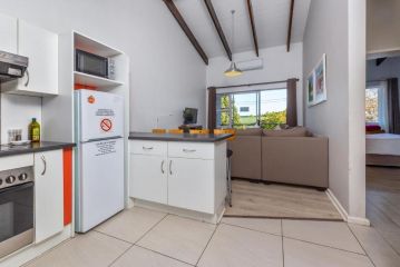 Stunning Knysna central Apartment, Knysna - 3