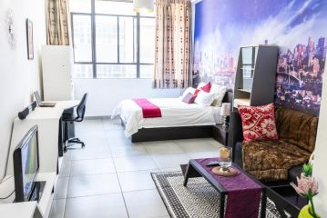 Stunning Maboneng Precinct Studio Apartment, Johannesburg - 4