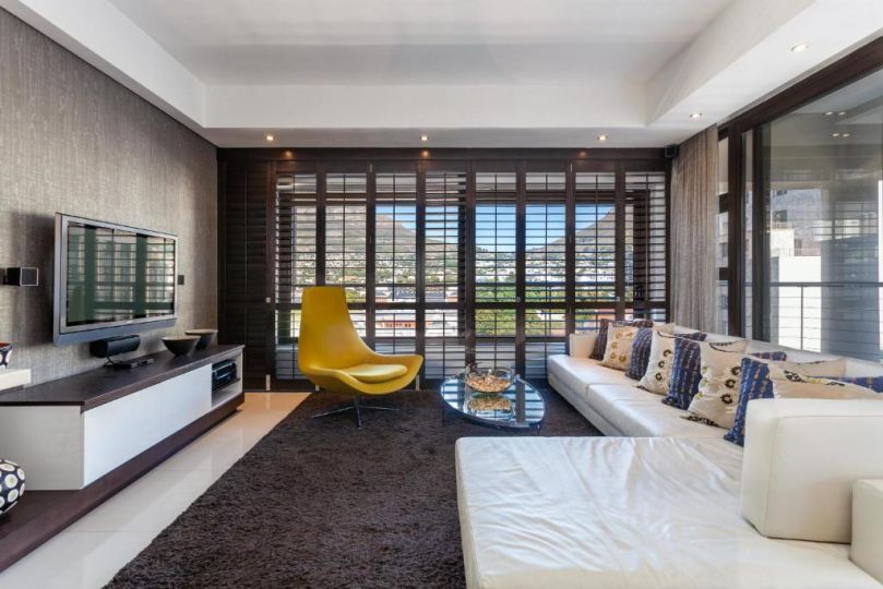 Stunning Two Bed Overlooking Company's Garden Apartment, Cape Town - imaginea 2