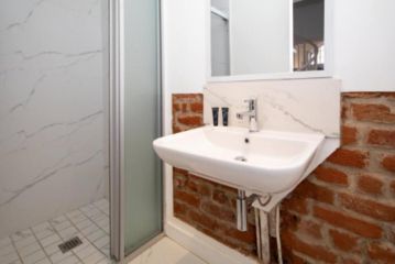 Stylish 1 bedroomed apartment in Sea Point - Bonnie Apartment, Cape Town - 5