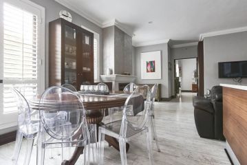 Stylish and homely Apartment, Johannesburg - 3