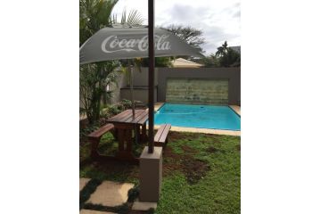Stylish modern 2 bed apartment in Shaka's Rock Apartment, Ballito - 4