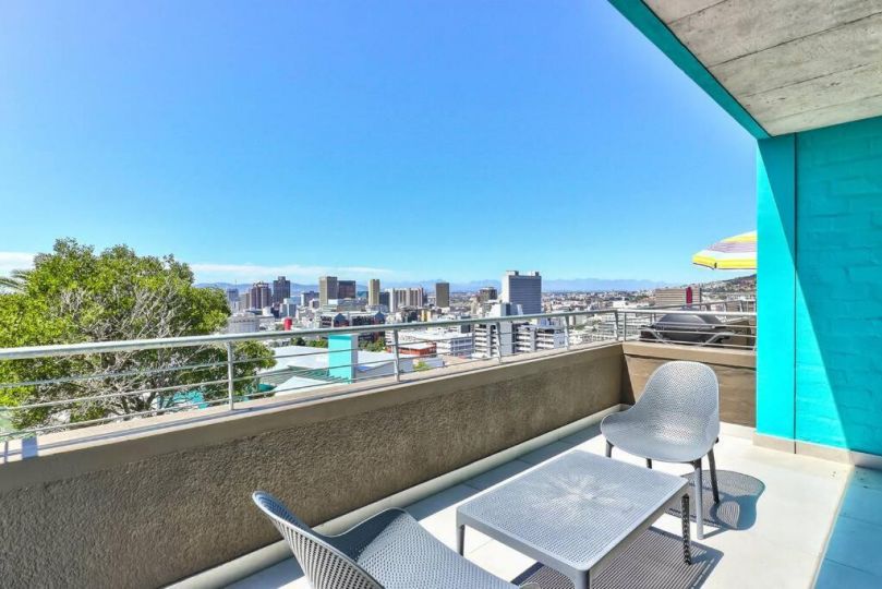 Stylish, modern, couples retreat Pool, fast wifi Apartment, Cape Town - imaginea 2