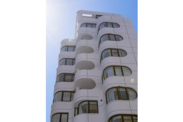 Tuynhuys Stylish, Modern, Walk to Restaurants and CBD Apartment, Cape Town - 4