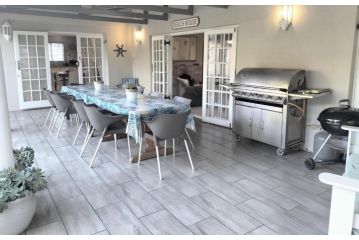 Summer House Villa, Hermanus - 5