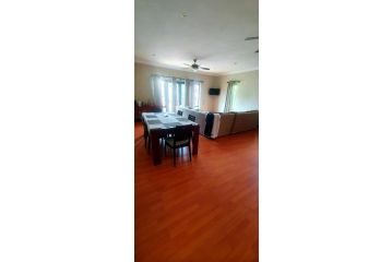 Sun view Apartment, Nelspruit - 1
