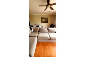 Sun view Apartment, Nelspruit - 2