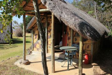 Sungubala Eco Camp Hotel, Bergville - 5