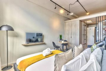 Sunny Escape in the heart of the CBD at The Harri. w/ parking Apartment, Cape Town - 2