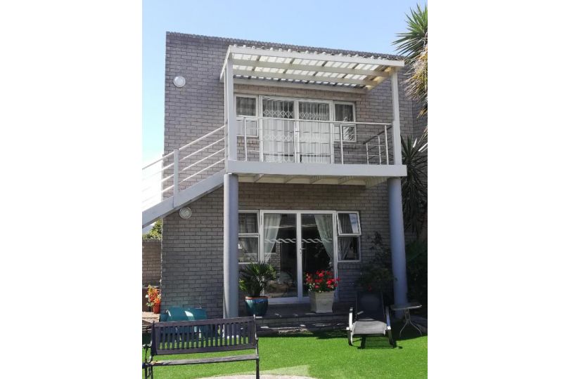 sunny get away for a family of 4 Apartment, Cape Town - imaginea 4