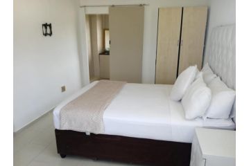 La Saville BnB Guest house, Scottburgh - 1