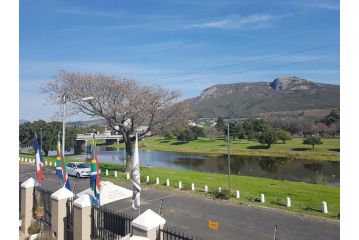 Sunset Boulevard Riverlodge Guest house, Paarl - 2