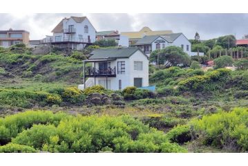 Sunset Cottage in Suiderstrand, Agulhas Apartment, Suiderstrand - 1