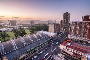 Sunset Haven in North Beach Apartment, Durban - 3
