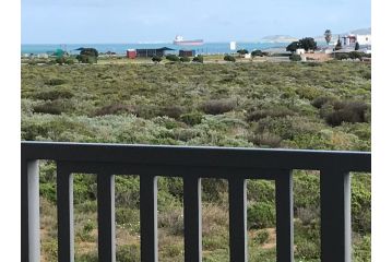 Sunset Heights 7 Penthouse View Apartment, Langebaan - 2