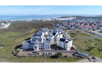 Sunset Heights 7 Penthouse View Apartment, Langebaan - 3