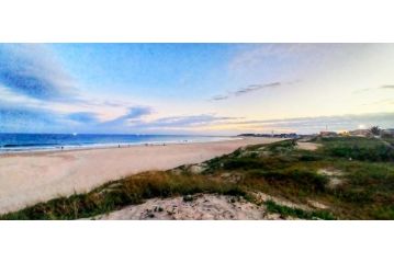 Sunset Sands Apartment, Jeffreys Bay - 2