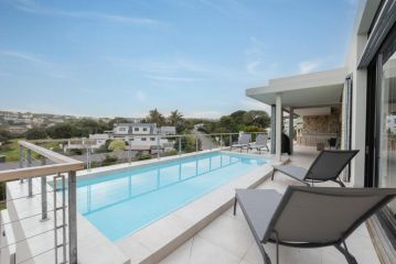 Sunset Villa - brand new home 200m from the beach - top floor only Villa, Plettenberg Bay - 4