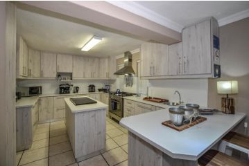 Sunset Villa, Yzerfontein - 4