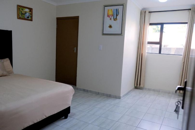 SUPA LODGE Guest house, Parow - imaginea 6