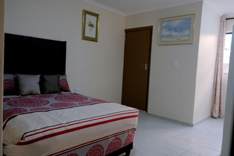 SUPA LODGE Guest house, Parow - imaginea 4