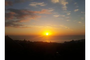 Surfed Out Jeffreys Bay Guest house, Jeffreys Bay - 5