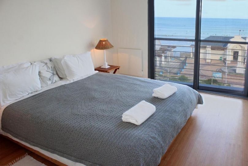 Surfers Sea Loft Apartment, Muizenberg - imaginea 10