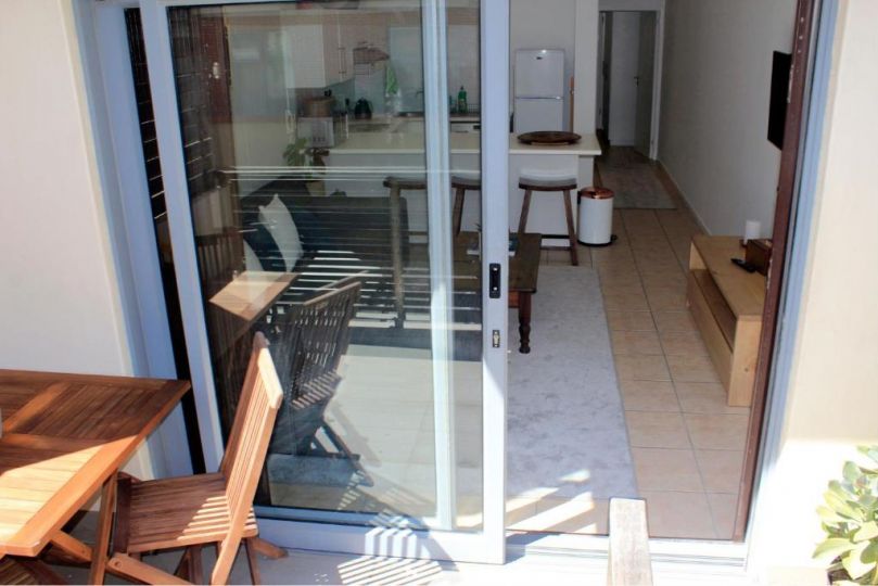 Surfs Up Apartment, Muizenberg - imaginea 9