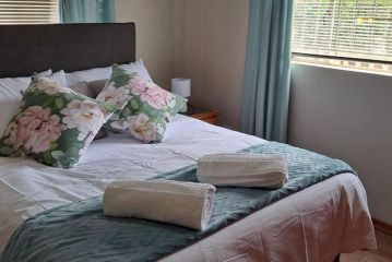 Susanna's Self catering 2 bedroom apartment Apartment, Kimberley - 2