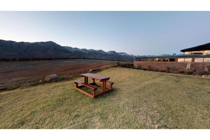 Swartberg Pass Cottages Hotel, Matjiesrivier - imaginea 10