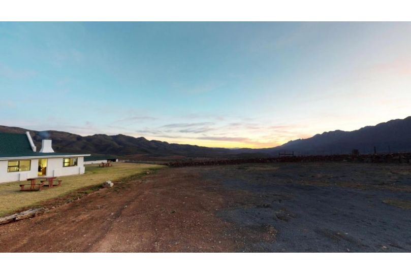 Swartberg Pass Cottages Hotel, Matjiesrivier - imaginea 18