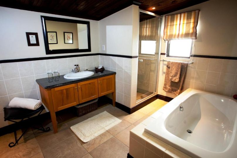 Swartberg Private Game Lodge Villa, Matjiesrivier - imaginea 19