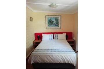 Swiss Cottage Guest house, Cape Town - 3