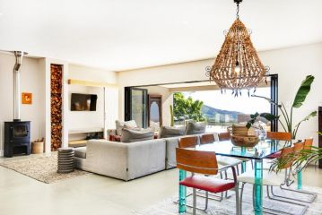 Mountainside, Boho-Chic Retreat with Natural Pool Villa, Cape Town - 3