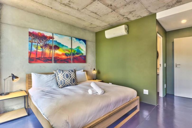 Table Mountain, sun kissed Secure Wifi Parking Apartment, Cape Town - imaginea 2