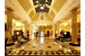 Taj Luxury Suite Hotel, Cape Town - 2