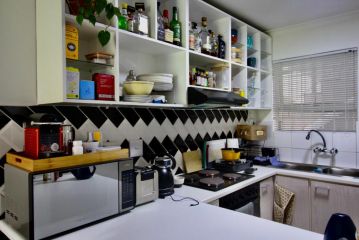 Tamboerskloof 2 bed apartment Apartment, Cape Town - 5